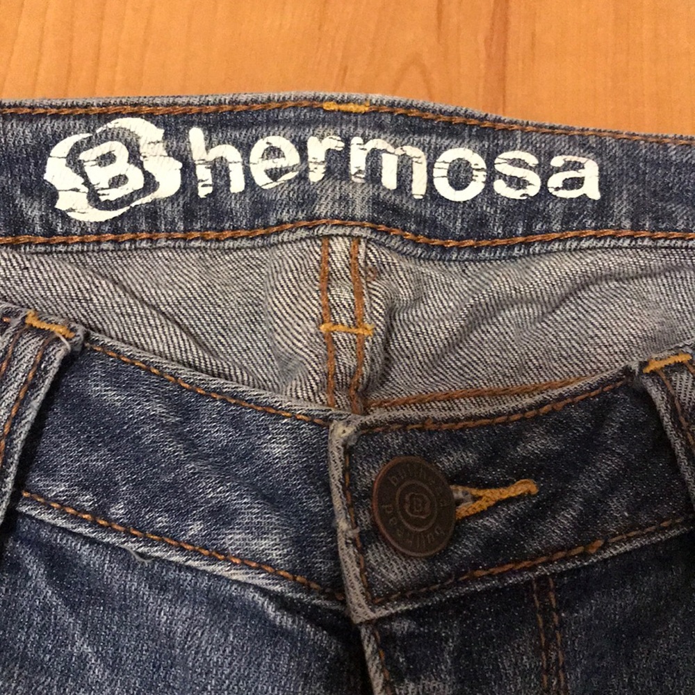 Bullhead Jeans - Picture 5 of 5